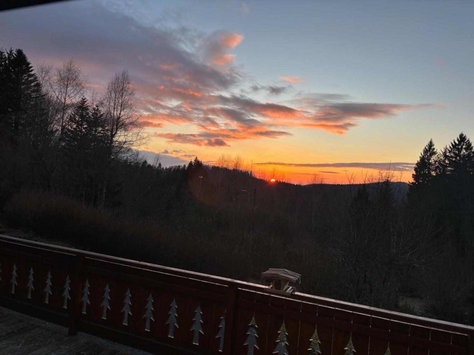Chalet Avec Jacuzzi Prive, Vue Sur Les Vosges Belfahy Exterior photo
