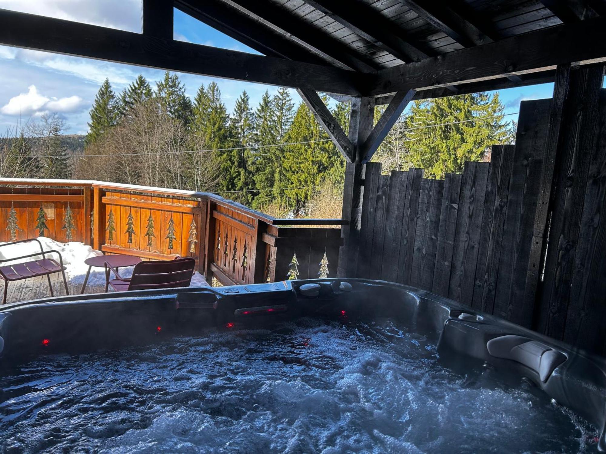 Chalet Avec Jacuzzi Prive, Vue Sur Les Vosges Belfahy Exterior photo